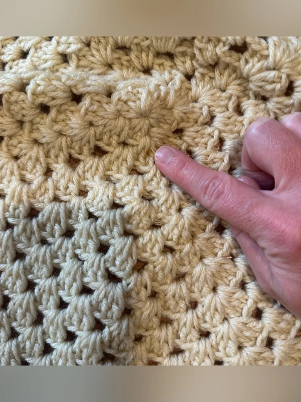 Vintage Handmade Crocheted Baby Blanket Cream Off White Pink Trim 39x48 Granny